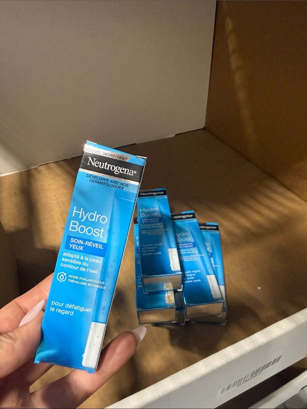 Neutrogena Hydro Boost Eye Cream - Blue